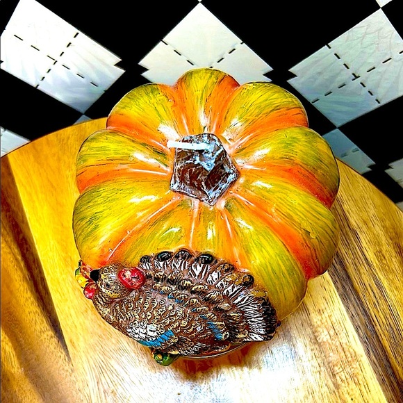 Sculptural Candle Turkey, Harvest & Pumpkin| Rustic & Elaborate Decor - Picture 4 of 16